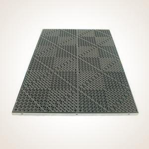 Zinger 4000 Deluxe 30" Dog Crate - Angle